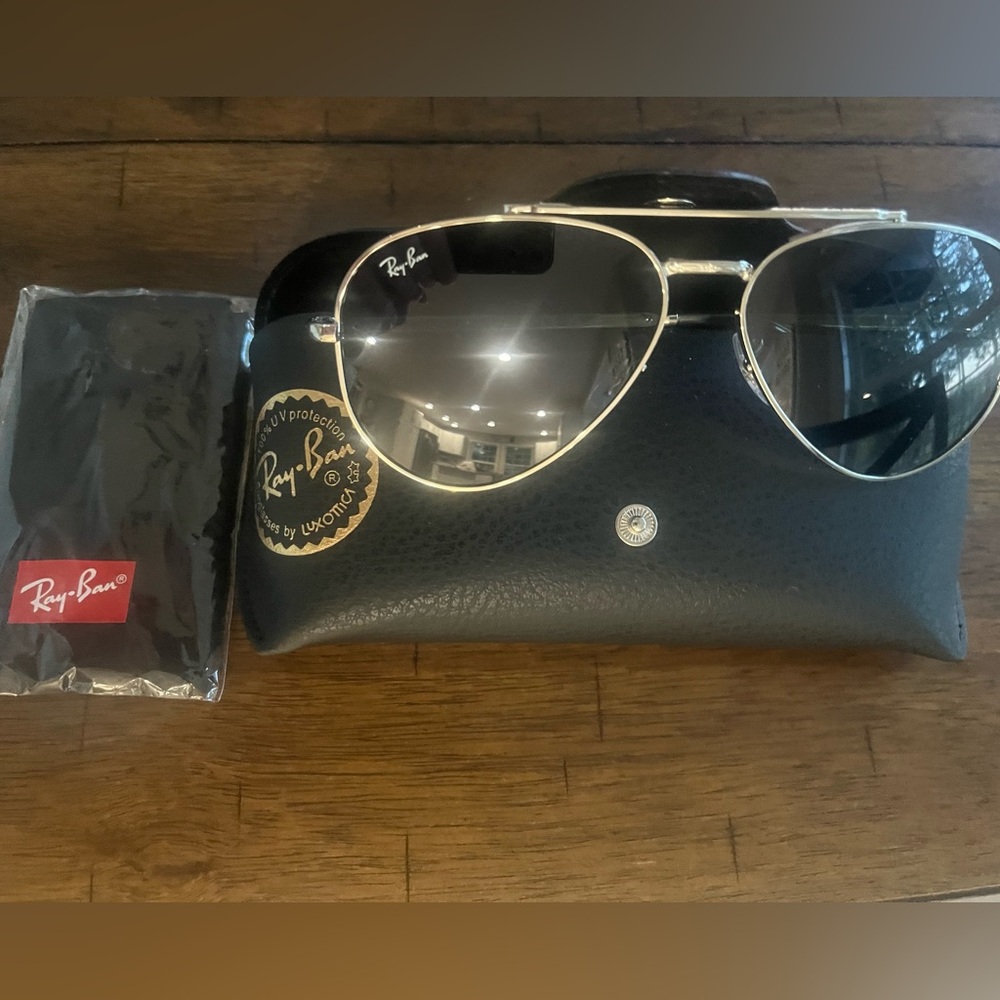 Ray-Ban Aviator Sunglasses